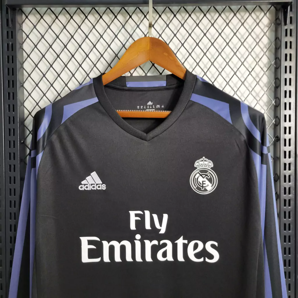 Camisa Real Madrid Third 2016/17 Manga Longa - Retrô Adidas Masculina - Preta