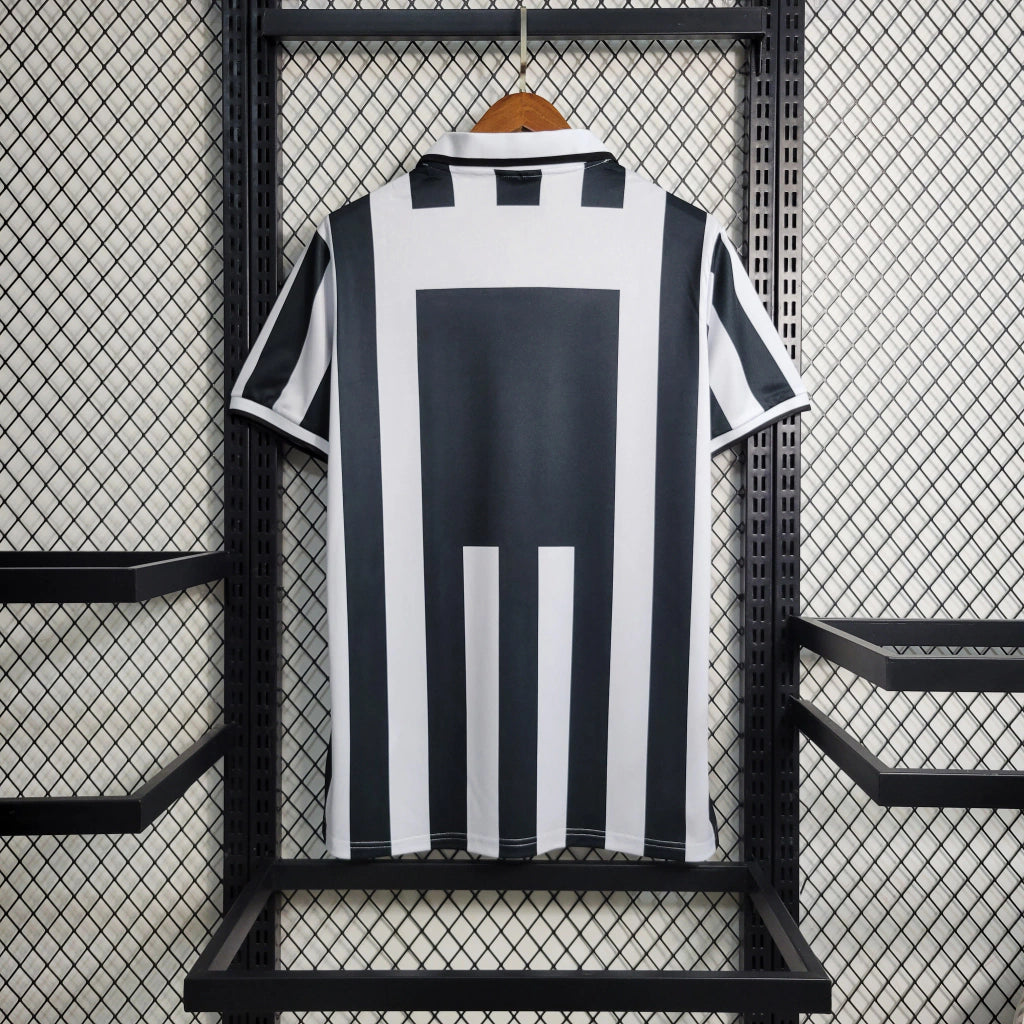 Camisa Juventus Home 1996/97 - Retrô Kappa Masculino - Preto e Branco
