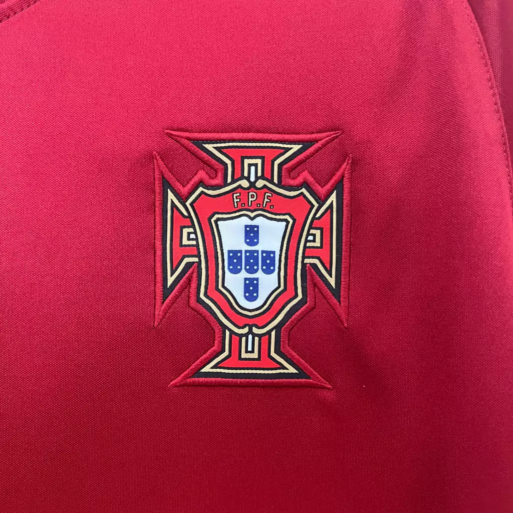 Camisa Portugal Home 1997 - Retrô Nike Masculino - Vermelho