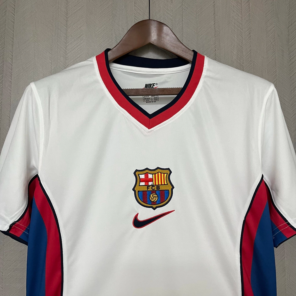 Camisa Barcelona Away 1999/00 - Retrô Nike Masculino - Branco