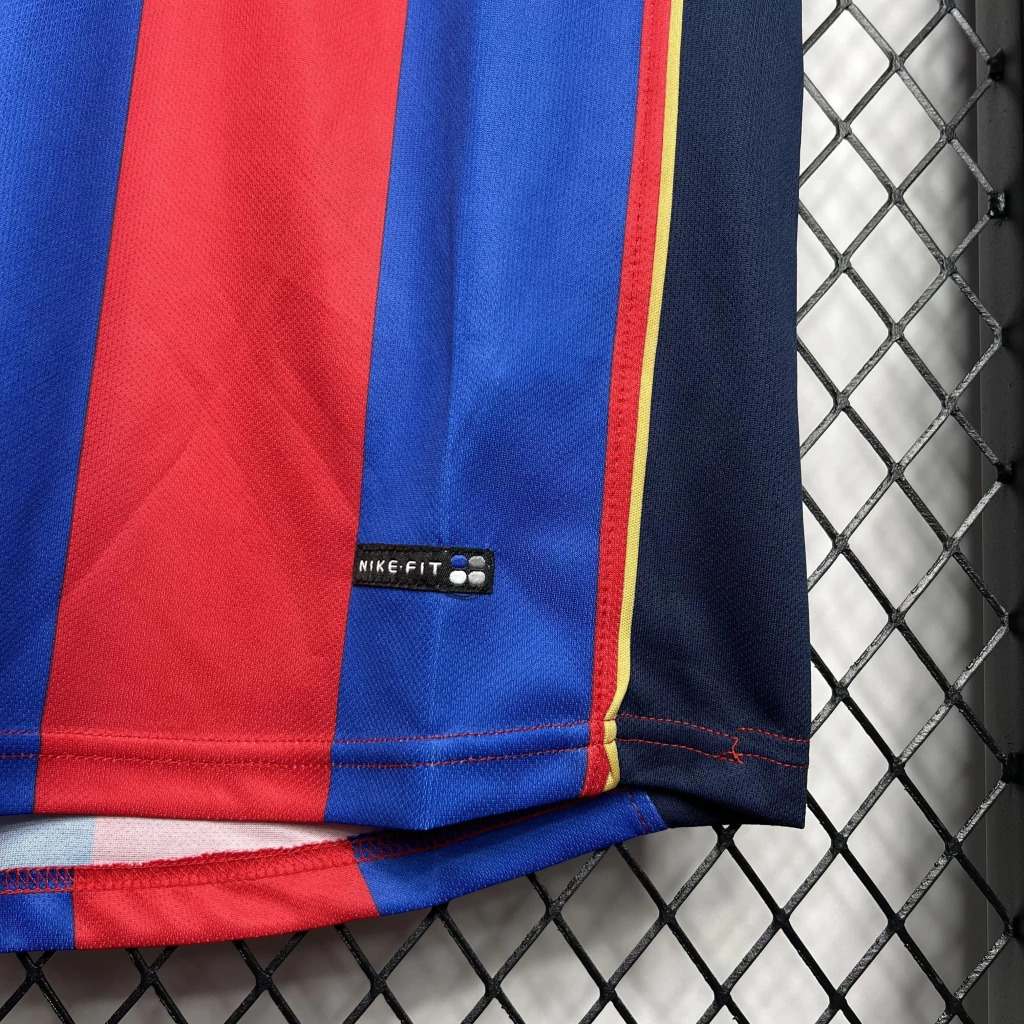 Camisa Barcelona Home 2001/02 - Retrô Nike Masculino - Azul e Grená