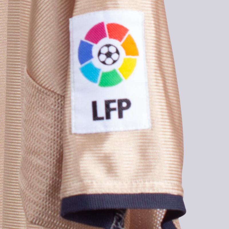 Camisa Barcelona Away 2001/02 - Retrô Nike Masculino - Bege