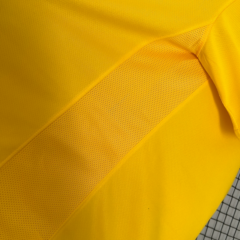 Camisa Brasil I 2010 - Retrô Nike