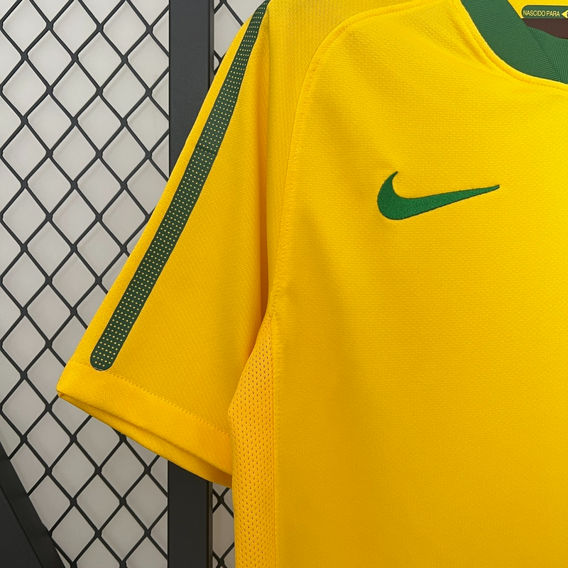 Camisa Brasil I 2010 - Retrô Nike